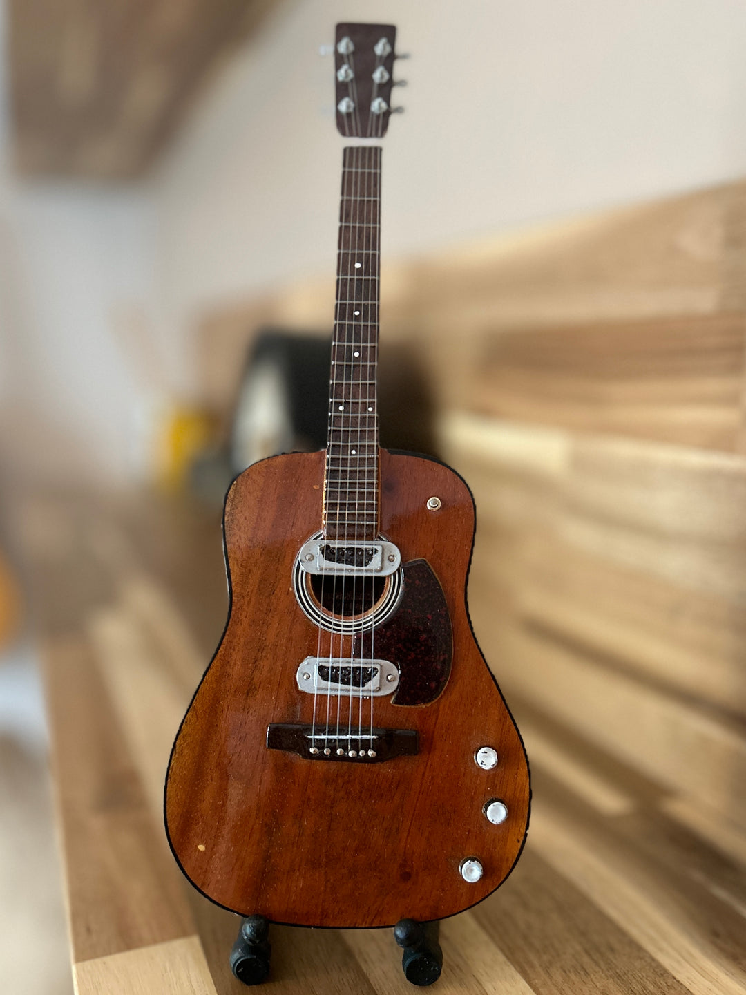 Miniature Guitar - Kurt Cobain replica